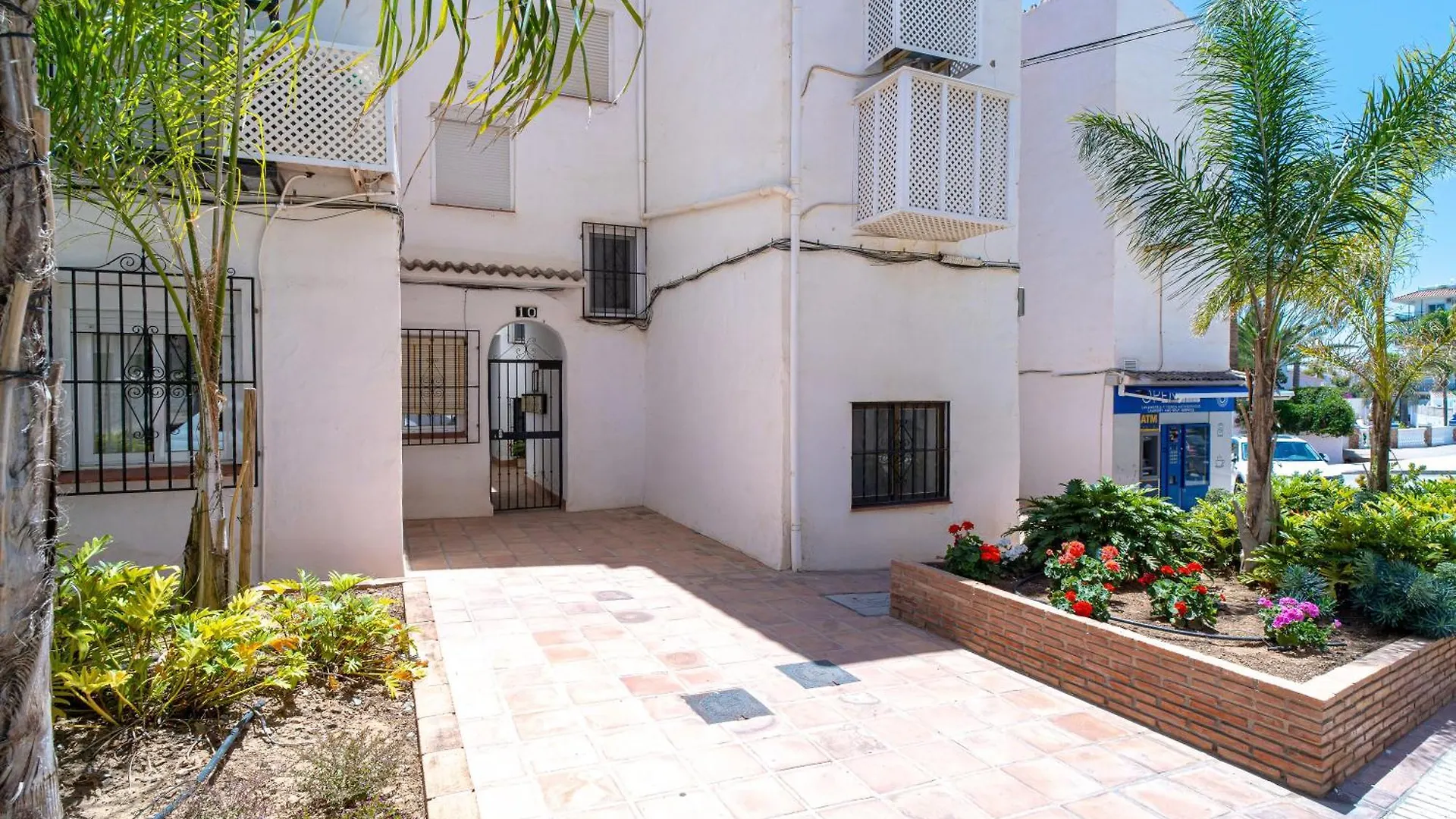 Tuhillo E1 Seaview Apartments Casasol Nerja 0*,  Spain