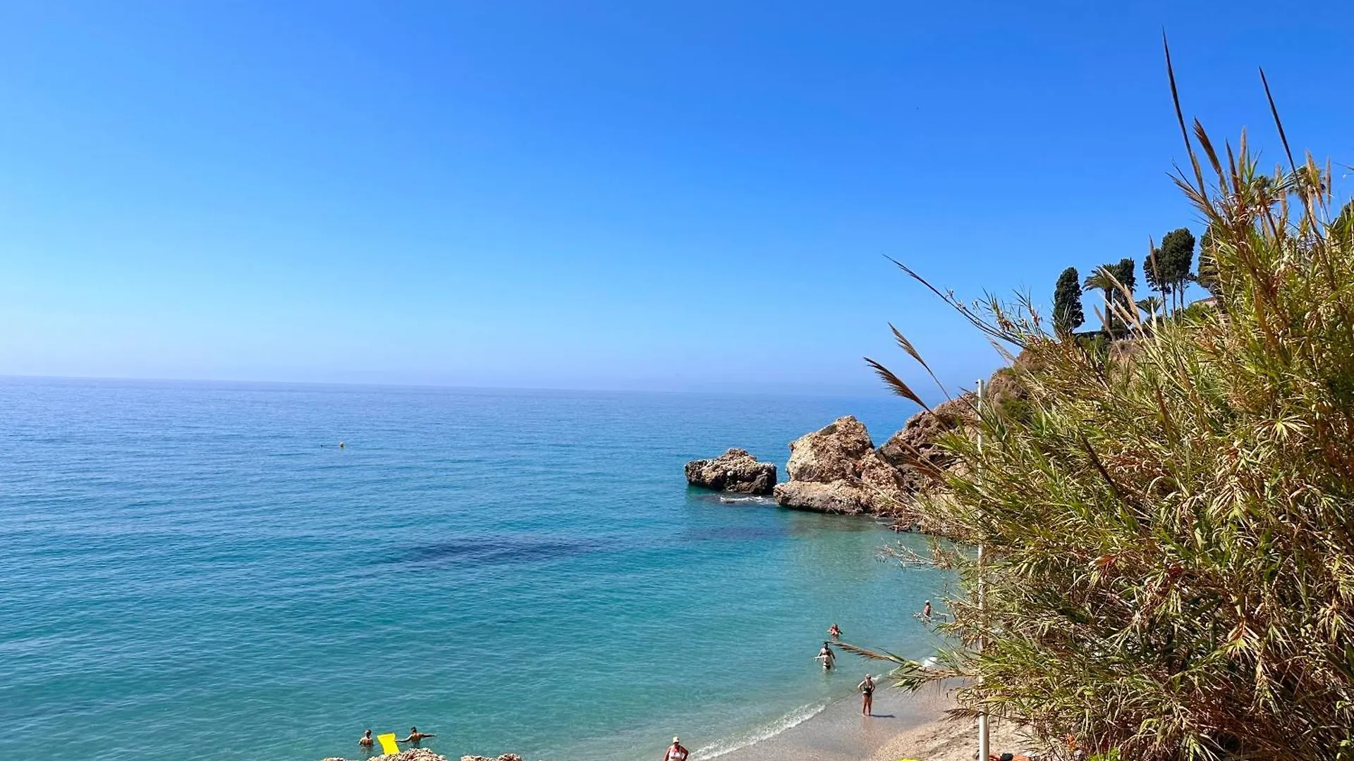 Tuhillo E1 Seaview Apartments Casasol Nerja Spain