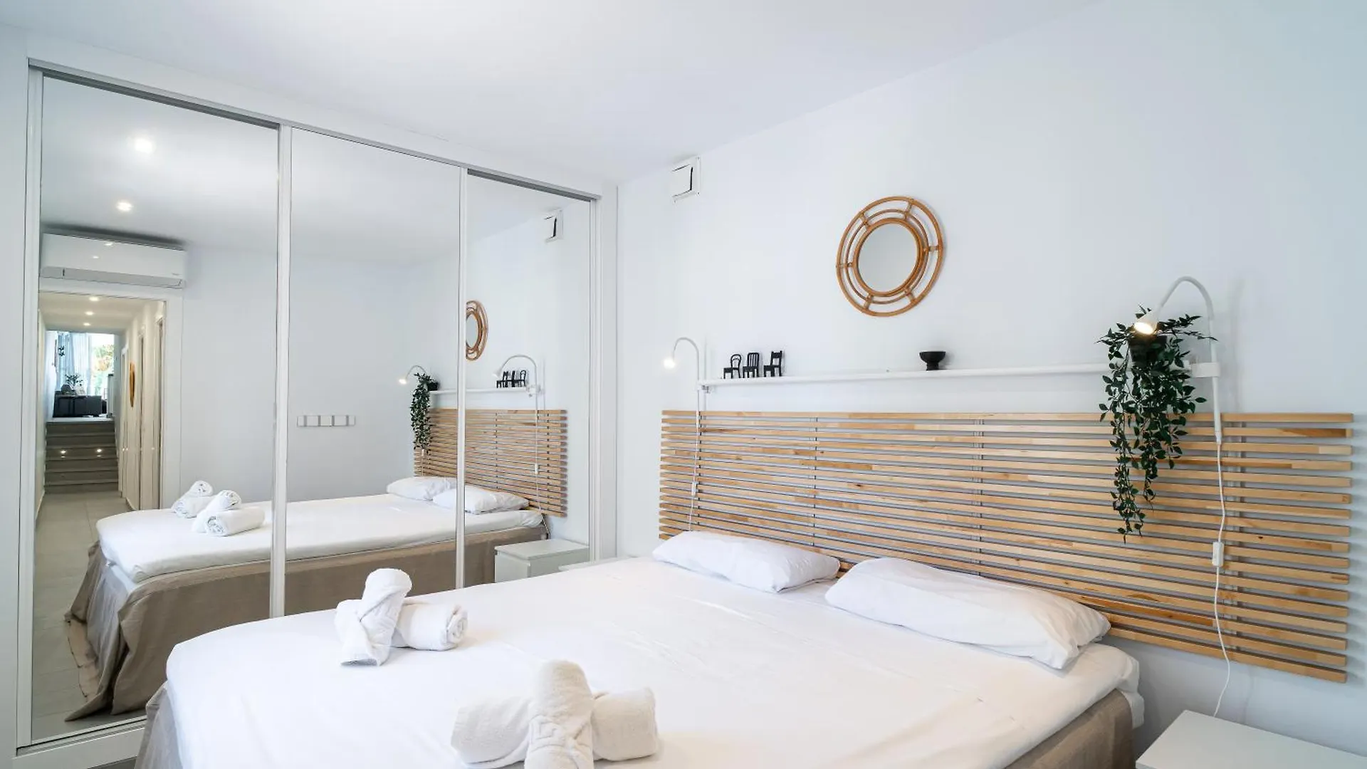 Tuhillo E1 Seaview Apartments Casasol Nerja